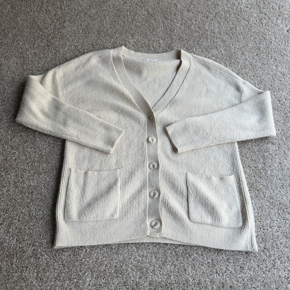 BP. Cardigan Sweater Womens L White V Neck Button Front Soft Ribbed Knit Pockets